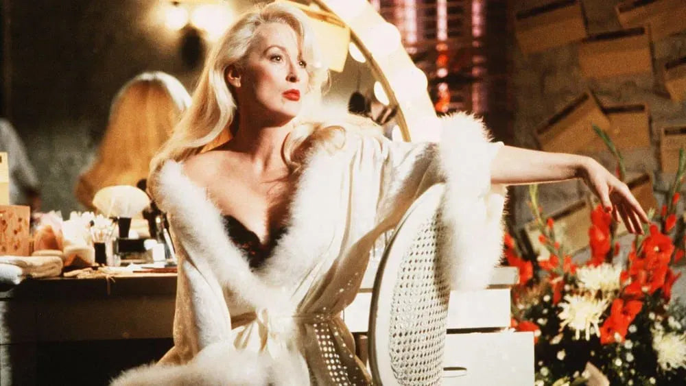 digital blockbuster Death Becomes Her (1992) CLASSIC SUMMER 50OFF