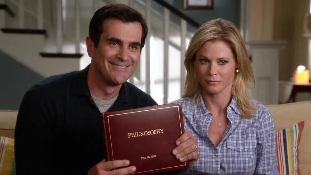 digital blockbuster Modern Family (2009) FULL TV SERIES