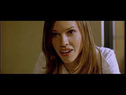 Red Dust (2004) NEW